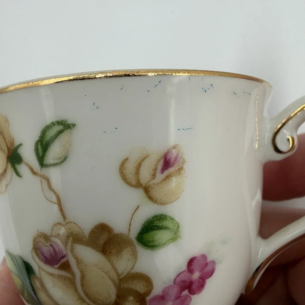 Vintage Lynmore Golden Rose 2 Teacups With Saucers  Fine China Japan Yellow Pink